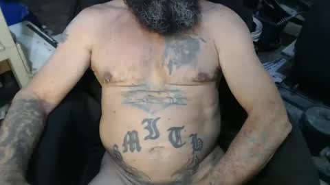 Snapshot of naturenaked chatting on 10.29.25 NatureNaked online show from 10.29.25