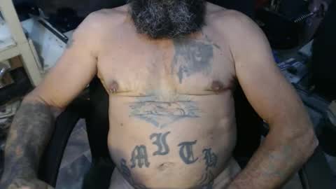 Snapshot of naturenaked chatting on 02.01.26 NatureNaked online show from 02.01.26