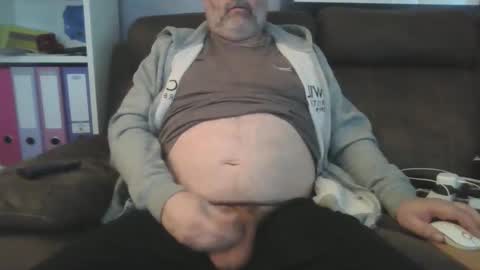 Snapshot of naturistmale45 chatting on 02.03.25 naturistmale45 online show from 02.03.25