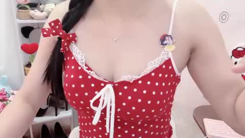 Kiki online show from 07.18.26