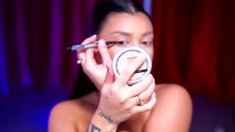 Snapshot of natydesiree chatting on 12.28.24 Naty online show from 12.28.24