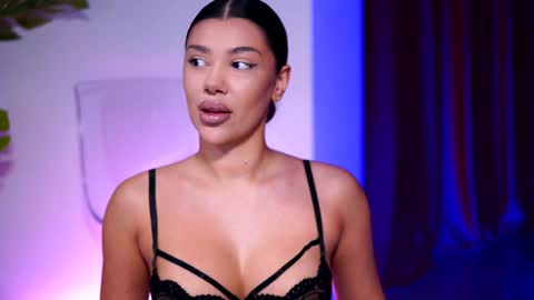 Snapshot of natydesiree chatting on 01.02.25 Naty online show from 01.02.25