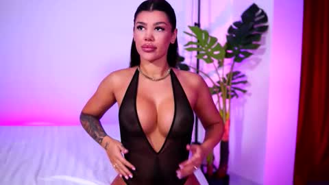 Snapshot of natydesiree chatting on 09.12.25 Naty online show from 09.12.25