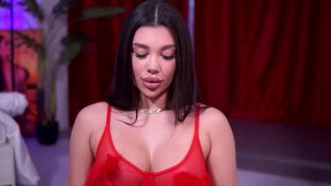 Naty online show from 12.21.25