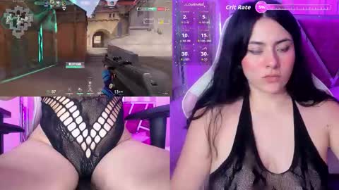 Snapshot of natykiss_ chatting on 11.27.25 Naty online show from 11.27.25