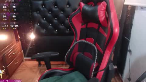 Sofia  IG Natykors08 online show from 10.24.25