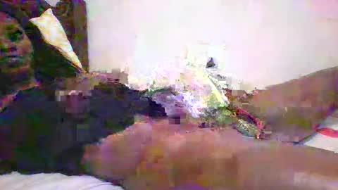 Snapshot of naughty_babe000 chatting on 01.07.25 alisha online show from 01.07.25