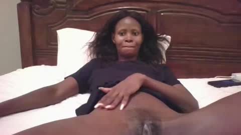 Snapshot of naughty_babe000 chatting on 10.02.25 alisha online show from 10.02.25