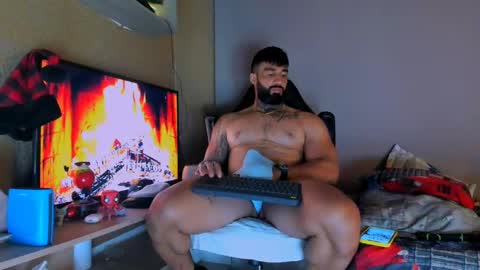 Snapshot of naughty_dominant chatting on 12.31.24 Miller online show from 12.31.24