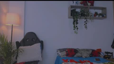 Snapshot of naughty_dominant chatting on 03.08.25 Miller online show from 03.08.25