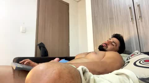 Snapshot of naughty_dominant chatting on 09.25.25 Miller online show from 09.25.25