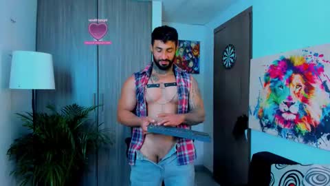 Snapshot of naughty_dominant chatting on 10.24.25 Miller online show from 10.24.25