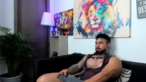 Snapshot of naughty_dominant chatting on 11.25.25 Miller online show from 11.25.25