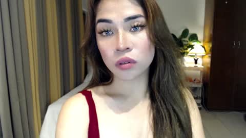 Snapshot of naughty_dreamerxxx chatting on 01.29.25 Queen Jess online show from 01.29.25