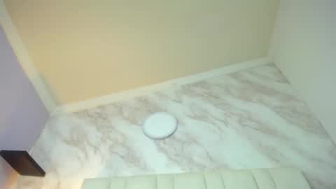 Kitten online show from 02.11.25