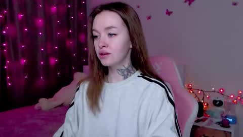 Snapshot of naughty_mablee chatting on 10.28.25 Mable online show from 10.28.25