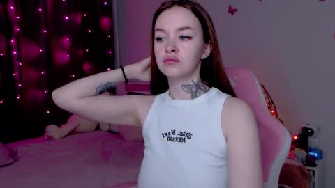 Snapshot of naughty_mablee chatting on 11.27.25 Mable online show from 11.27.25