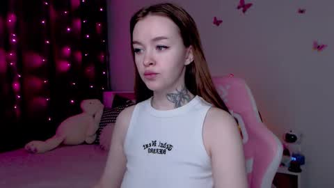 Snapshot of naughty_mablee chatting on 12.05.25 Mable online show from 12.05.25