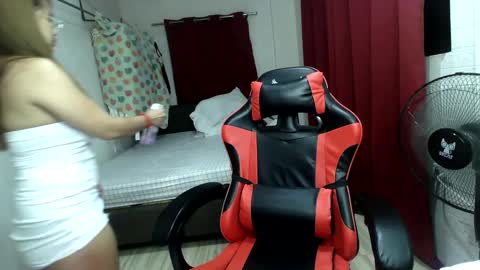 Snapshot of naughty_mariaxx chatting on 12.22.24 Maria online show from 12.22.24