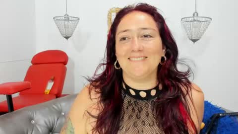ESMERALDA online show from 05.15.26