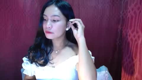 Snapshot of naughty_rina chatting on 10.04.25 naughty_rina online show from 10.04.25