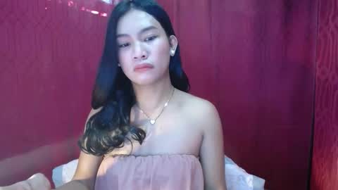 Snapshot of naughty_rina chatting on 10.14.25 naughty_rina online show from 10.14.25