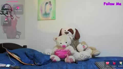 Snapshot of naughty_sexy_girl_1 chatting on 12.21.24 Lau    online show from 12.21.24