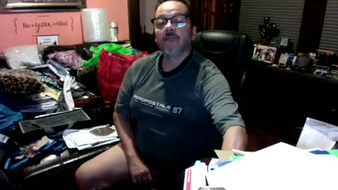 Snapshot of naughtybone chatting on 10.10.25 naughtybone online show from 10.10.25