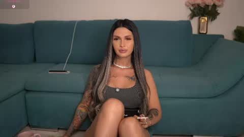 Snapshot of naughtycleo chatting on 07.28.26 cleo online show from 07.28.26