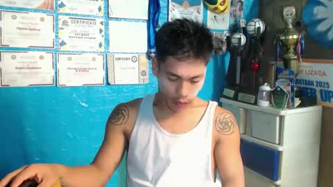 naughtyfuck_boy online show from 10.20.25