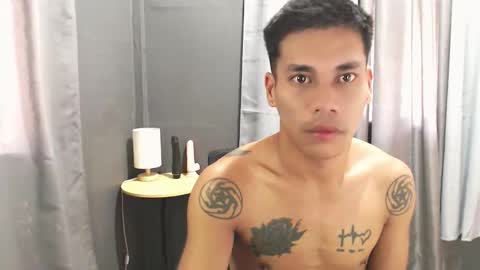 naughtyfuck_boy online show from 04.21.26