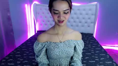 Snapshot of naughtyhotrexa18 chatting on 12.05.25 waiting for pvt online show from 12.05.25