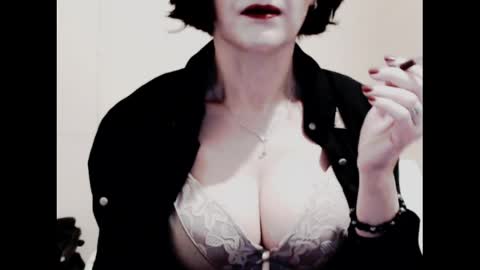 Snapshot of naughtyjenniferxx chatting on 05.07.26 Jenny online show from 05.07.26