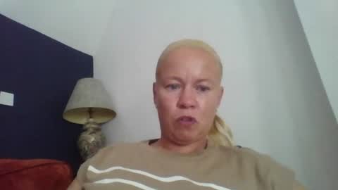 naughtyjennyblondeuk online show from 07.28.26