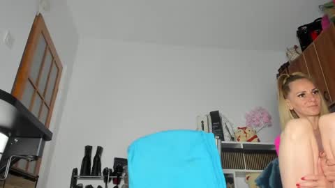 Snapshot of naughtylov3 chatting on 05.02.26 Cassie - online show from 05.02.26