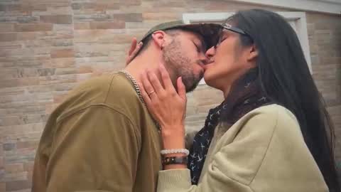 Snapshot of naughtyluxe chatting on 10.28.25 ANDREA STEPH MIKE online show from 10.28.25