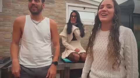 Snapshot of naughtyluxe chatting on 10.31.25 ANDREA STEPH MIKE online show from 10.31.25