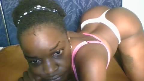 Snapshot of naughtyme4711 chatting on 10.01.25 Naughty is my name online show from 10.01.25