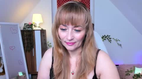 Milana - on air every day except Wednesday from 9 pm to 4 am European time online show from 11.03.25