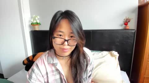 Gigi Chu  online show from 03.20.26