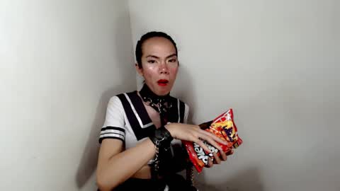 Snapshot of naughtypetiteangel chatting on 11.14.25 naughtypetiteangel online show from 11.14.25