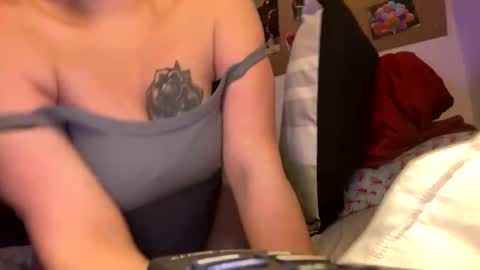 naughtyred23 online show from 11.02.25