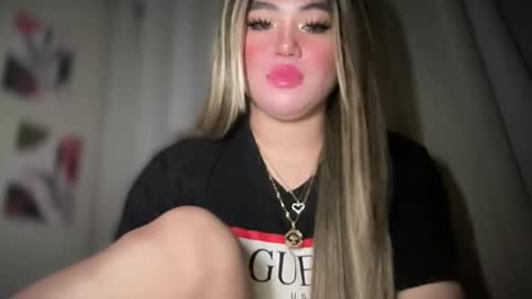 Rose Wilson online show from 01.05.25