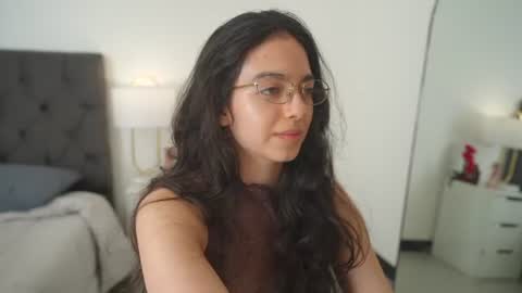 Snapshot of naughtysammx chatting on 06.25.26 Naughty Samm online show from 06.25.26