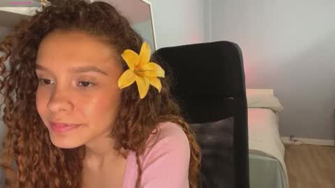 Arantxa online show from 12.19.25