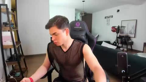 Snapshot of naugthy_alex chatting on 03.26.26 Alejoo twink online show from 03.26.26