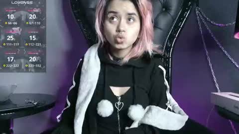 Navier  online show from 06.13.26