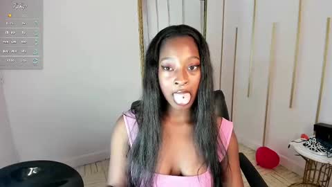 Nayaris 3 online show from 02.17.25