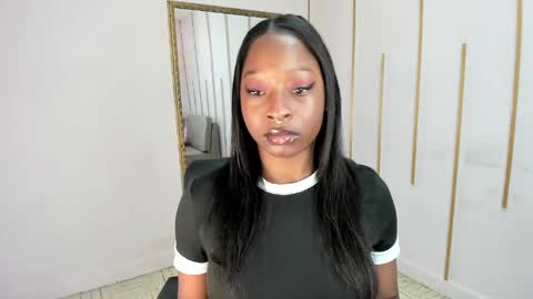 Nayaris 3 online show from 09.08.25