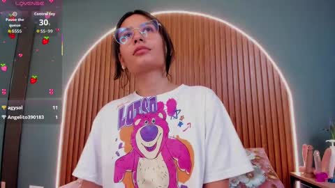 Naye  online show from 10.16.25